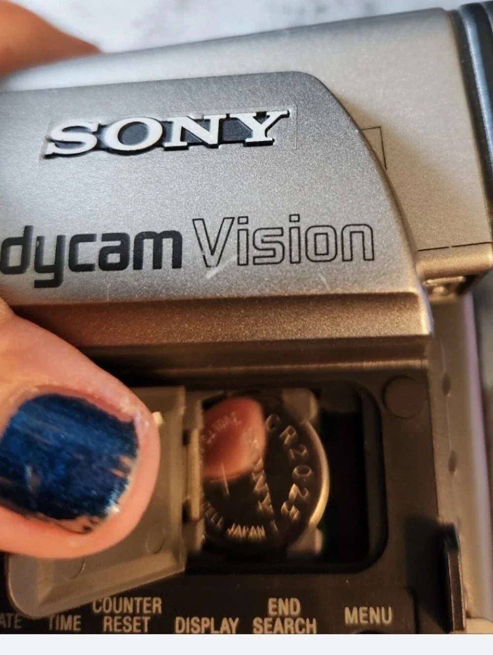 Vintage●Sony  Handycam Camcorder ● EUC● Firm ■ Read N Swipe《